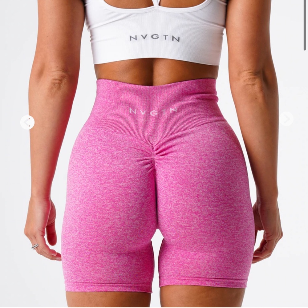 NVGTN Fuchsia scrunch seamless shorts